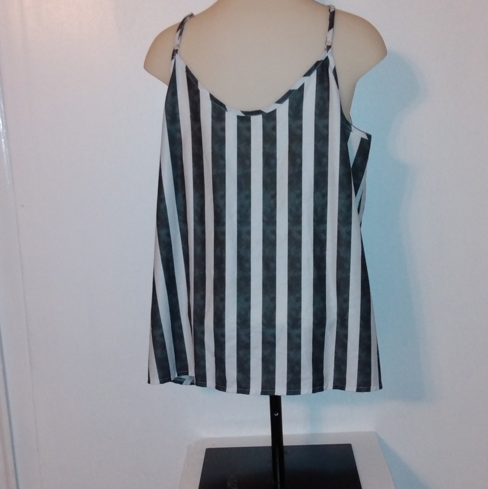 Womens Gray White Stripe Tank Top Sz XL - Picture 3 of 11